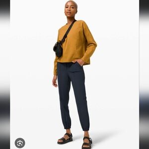 lululemon athletica Warpstreme High-Rise 7/8 Jogger - Navy